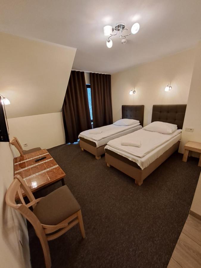 Dworek Staropolski Poznań Buitenkant foto
