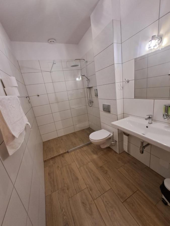 Dworek Staropolski Poznań Buitenkant foto