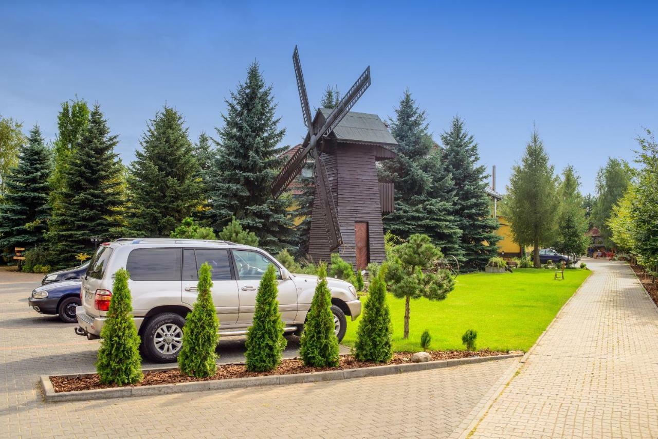 Dworek Staropolski Poznań Buitenkant foto